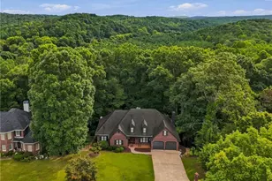 6086 Governors Walk Dr, Canton, GA 30115 - Photo 3