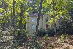 2548 Zachary Woods Dr NW, Marietta, GA 30064 - Photo 7