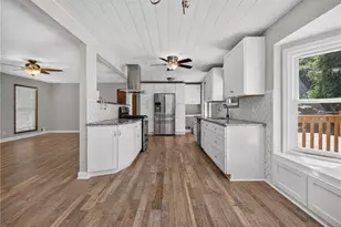 5147 Dekalb Way, Stone Mountain, GA 30087 - Photo 5
