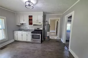 335 E Pine St, Rockmart, GA 30153 - Photo 9