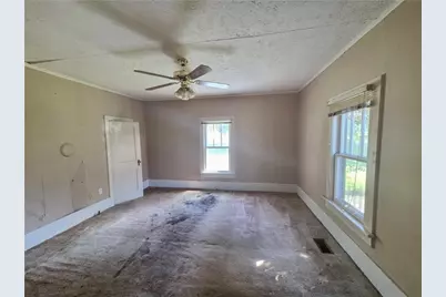 335 E Pine Street, Rockmart, GA 30153 - Photo 13