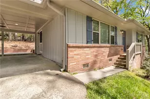 6005 Dolvin Ln, Buford, GA 30518 - Photo 3