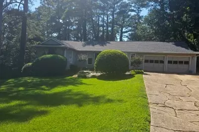 1623 Hidden Hills Parkway, Stone Mountain, GA 30088 - Photo 1