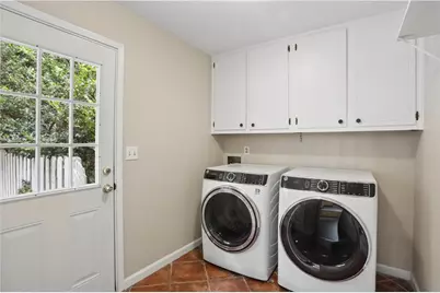 2063 Six Branches Drive, Roswell, GA 30076 - Photo 15