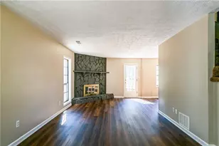 998 Ascot Ct, Riverdale, GA 30296 - Photo 9