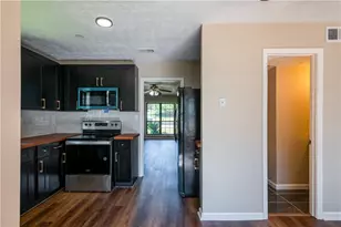 998 Ascot Ct, Riverdale, GA 30296 - Photo 13