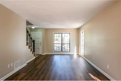 998 Ascot Court, Riverdale, GA 30296 - Photo 5