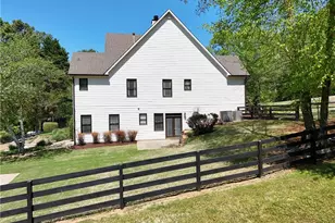 204 Lynn Ln, Canton, GA 30115 - Photo 25