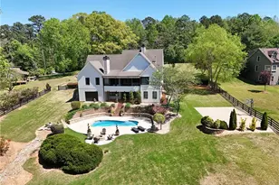 204 Lynn Ln, Canton, GA 30115 - Photo 3