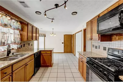 607 Stonemill Manor, Lithonia, GA 30058 - Photo 11