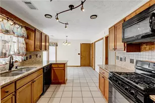607 Stonemill Manor, Lithonia, GA 30058 - Photo 11