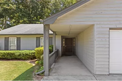 607 Stonemill Manor, Lithonia, GA 30058 - Photo 3