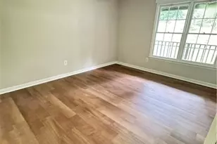 1192 Grayland Ln, Lawrenceville, GA 30046 - Photo 11