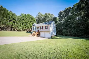 401 Winding Valley Dr, Rockmart, GA 30153 - Photo 3