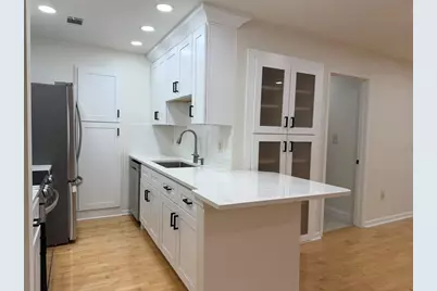 2201 Pine Heights Drive NE, Atlanta, GA 30324 - Photo 15