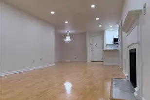 2201 Pine Heights Dr NE, Atlanta, GA 30324 - Photo 17