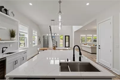2014 Cambridge Avenue, College Park, GA 30337 - Photo 9