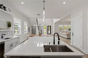 2014 Cambridge Ave, College Park, GA 30337 - Photo 9