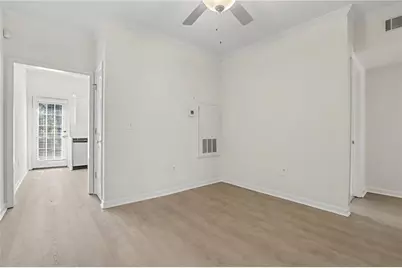 3675 Peachtree Road NE #34, Atlanta, GA 30319 - Photo 9