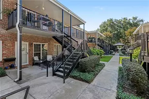 3675 Peachtree Rd NE, Atlanta, GA 30319 - Photo 3