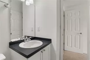 3675 Peachtree Rd NE, Atlanta, GA 30319 - Photo 15
