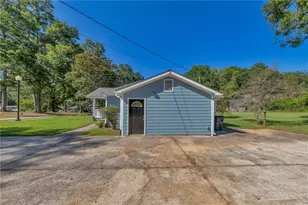 3849 Dillard St, Powder Springs, GA 30127 - Photo 13