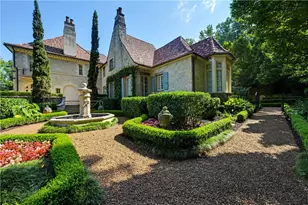 5375 Long Island Dr, Atlanta, GA 30327 - Photo 141