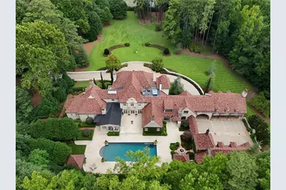 5375 Long Island Drive, Atlanta, GA 30327 - Photo 3