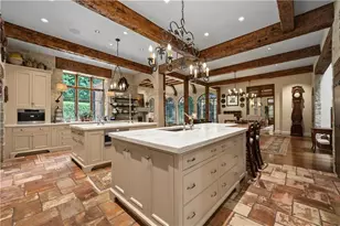 5375 Long Island Dr, Atlanta, GA 30327 - Photo 39