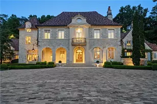 5375 Long Island Dr, Atlanta, GA 30327 - Photo 5
