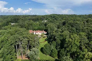 5375 Long Island Dr, Atlanta, GA 30327 - Photo 151
