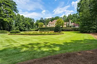 5375 Long Island Dr, Atlanta, GA 30327 - Photo 149