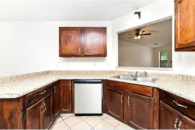 3061 Herscu Way, Lithonia, GA 30038 - Photo 3
