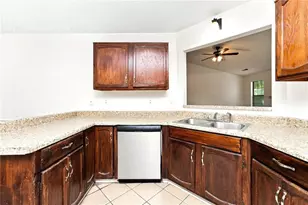 3061 Herscu Way, Lithonia, GA 30038 - Photo 3