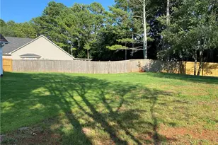 900 Harbins View Dr, Dacula, GA 30019 - Photo 35