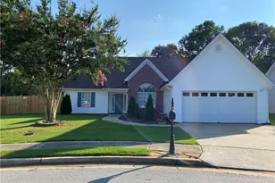 900 Harbins View Dr, Dacula, GA 30019 - Photo 1
