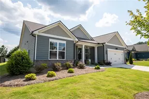 729 Glenside Dr, Jefferson, GA 30549 - Photo 1