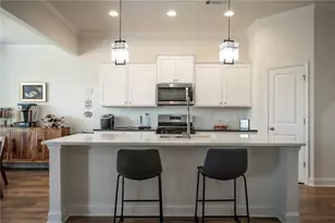 729 Glenside Dr, Jefferson, GA 30549 - Photo 9