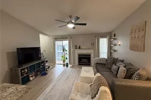 324 Granville Ct, Sandy Springs, GA 30328 - Photo 5