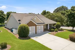 304 Victory Cir, Commerce, GA 30529 - Photo 41