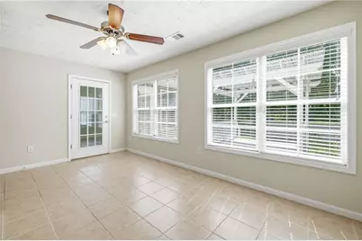 304 Victory Circle, Commerce, GA 30529 - Photo 11