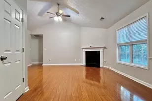 327 Lee Miller Dr, Suwanee, GA 30024 - Photo 5