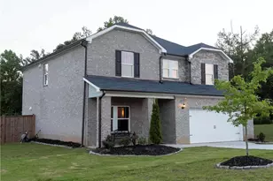 6960 Newcastle Ct, Fairburn, GA 30213 - Photo 3