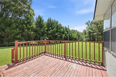1315 White Hill School Road, Commerce, GA 30529 - Photo 17