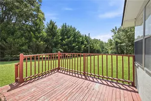 1315 White Hill School Rd, Commerce, GA 30529 - Photo 17