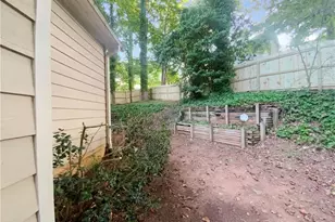 1347 Velvet Creek Way SW, Marietta, GA 30008 - Photo 31