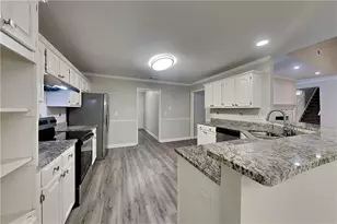 5025 Oak Hollow Dr NW, Acworth, GA 30102 - Photo 5