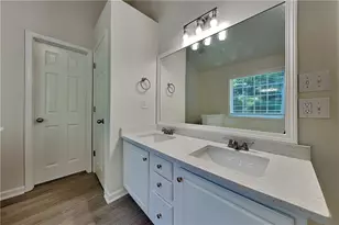 863 Langley View Ct, Loganville, GA 30052 - Photo 9