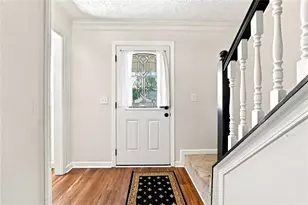 932 Sugar Meadow Ln, Buford, GA 30518 - Photo 3