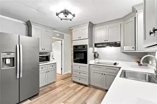 1050 Skyline Dr, Covington, GA 30014 - Photo 11